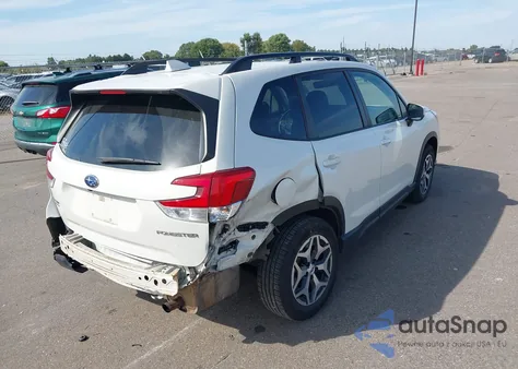 2020 Subaru Forester Premium из США, поврежденный, VIN JF2SKAGC0LH506315